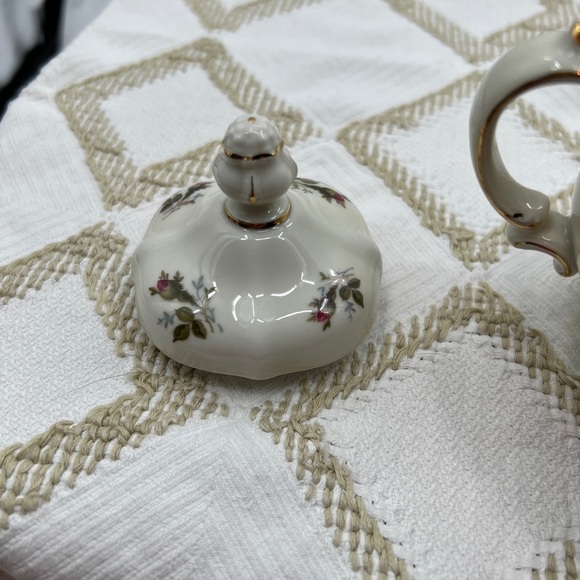SELB Germany Pompadour Moss Rose creamer and sugar bowl - Picture 5 of 16